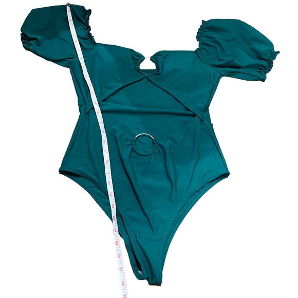 Green Cut Out Silver O-Ring Puff Sleeve Sweetheart Neck One Piece Swimsuit - Picture 10 of 10